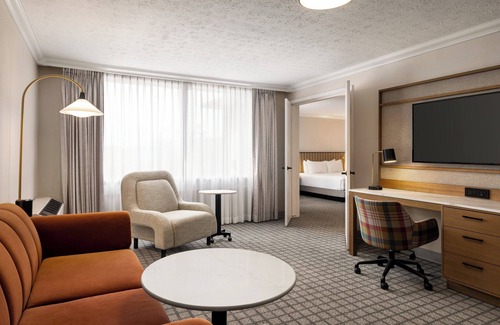 Fairgrounds Hotel | Crowne Plaza Louisville Airport Expo Ctr by IHG