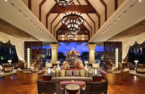 Jinghong Resort | Crowne Plaza Resort Xishuangbanna Parkview, an IHG Hotel