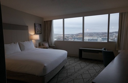 Downtown Syracuse Hotel | Crowne Plaza Syracuse, an IHG Hotel