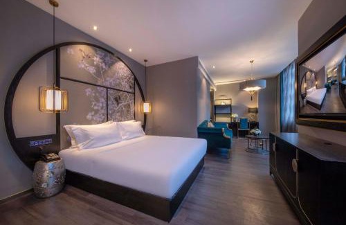 Downtown Shanghai Hotel | Crystal Hotel Shanghai Lujiazui Oriental Pearl Tower