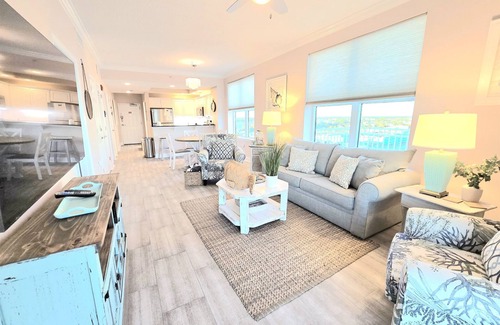 Gulf Shores Condo | Crystal Shores 1101 Gulf Front Corner Unit