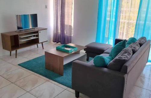 Beverly Hills Apartment | Crystoural Apartment Liguanea Sovereign Apt - 2 Bedrooms, 3 Beds, Host 4 Guest- Kingston!