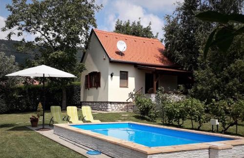 Kovagoszolos House | Cseresznyevirág Vendégházak
