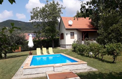 Kovagoszolos House | Cseresznyevirág Vendégházak