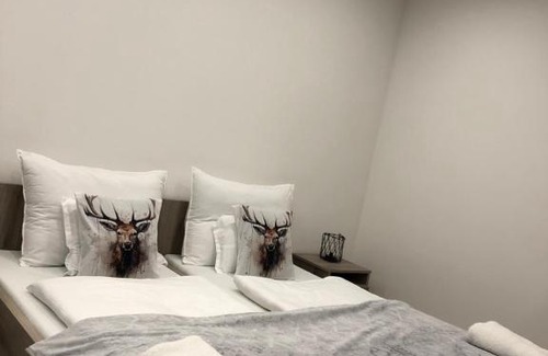 Nyiradony House | Csodaszarvas Vendégház Nyíradony