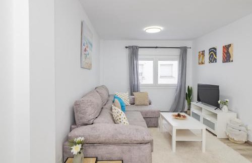 Alhaurin el Grande Apartment | Cubo's Apartment El Haymar Center