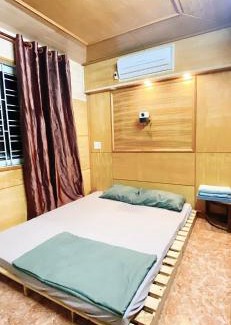 Quan Kien An Apartment | Cuccu homestay 5