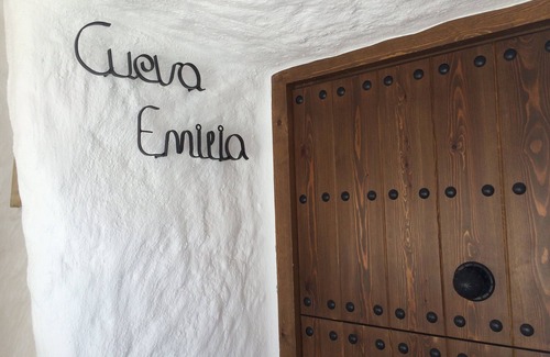 Benamaurel Cottage | Cueva Aventura Emilia