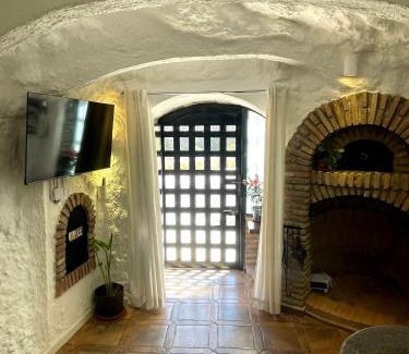Granada Villa | CUEVA DE DAVID