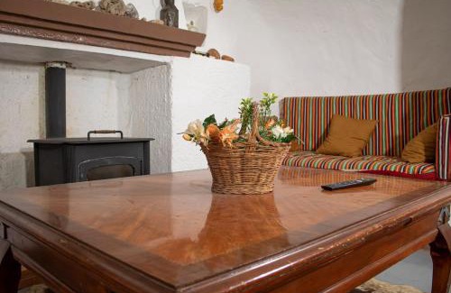 Gorafe House | Cueva Navarro