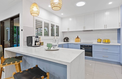 Kewarra Beach House | Curlews Nest - Pool BBQ and Beach