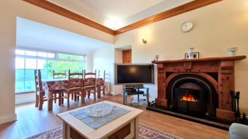 Claddaghduff House | Cushatrough Claddaghduff