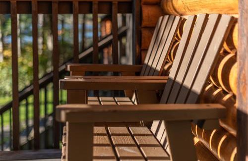 Salt Spring Island Resort | Cusheon Lake Resort