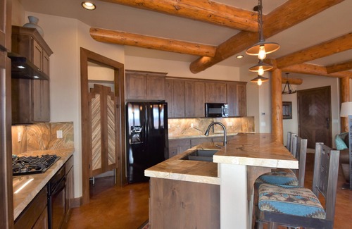 Page House | CUSTOM BUILT STUNNING Home Towering above the Colorado River/Lake Pow