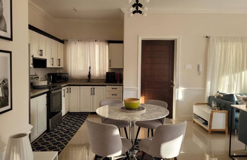 Saint Andrew Apartment | Cute, cozy, central getaway