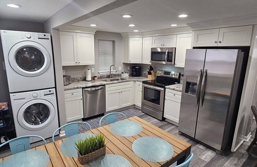 Buckroe Beach House | Cute, newly finished in Hampton