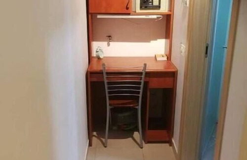 Ein Karem Apartment | Cute Studio near Yad Vashem. Free street parking.