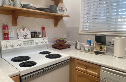 Orem House | Cutest Comfy Casita in Town