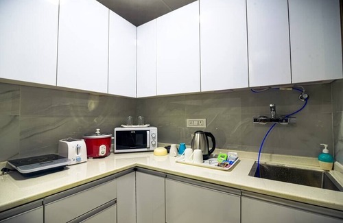 DLF City Apartment | Cyber retreat 1Bhk with Gym and balcony