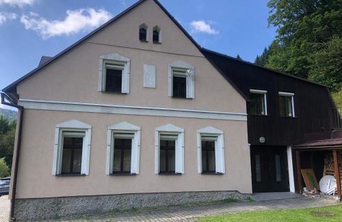 Albrechtice v Jizerskych horach Ski Chalet | Sluneční dům