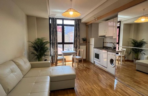 Distrito Oeste Apartment | Dúplex Calle Cuba Gijón