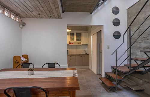 Montevideo House | Dúplex con Azotea en el Corazón de Palermo