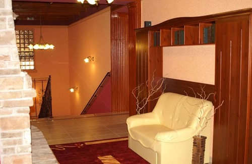 Bekes Hotel | Dübögő Szálloda Étterem és Esküvőház