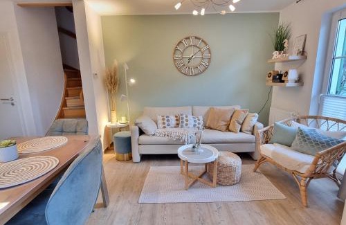Peenemuende Apartment | Düne 4 - Ferienunterkunft mit eigenem Garten in der beliebten Dünenresidenz - sanftes Meeresrauschen inklusive