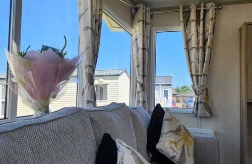 St Margaret's at Cliffe RV Rental | D&A short breaks