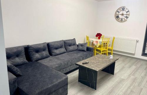 Bradu Apartment | D&D New Residence