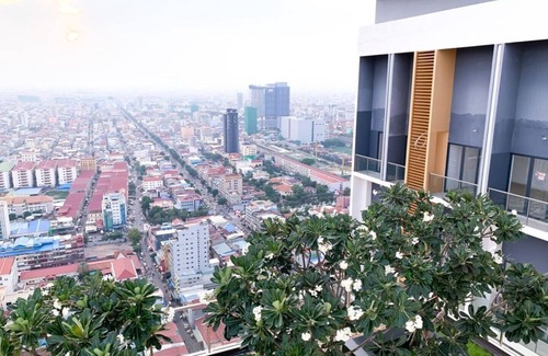 Phnom Penh City Centre House | D Suites at The Skyline One Bedroom No.13