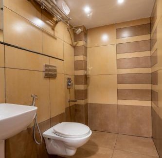 Onamthuruth Hotel | Daan Orchid Residency