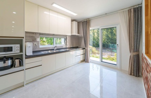 Ansan House | Daebudo Freesia Private Pool Villa