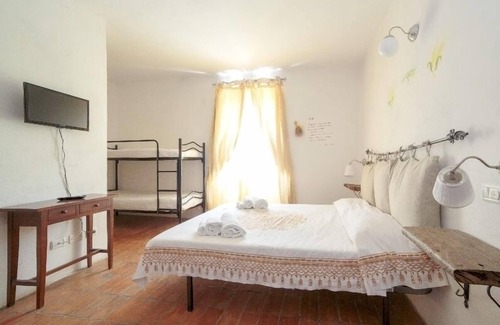 Frontino Other | Dai du bourdei farmhouse