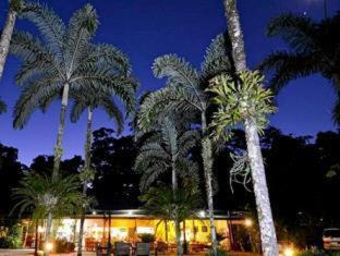 Diwan Cabin | Daintree Siesta