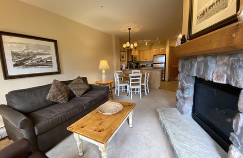 River Run Condo | Dakota Lodge 8481
