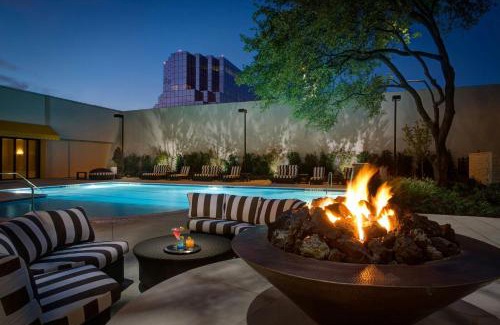 Dallas Hotel | Dallas-Addison Marriott Quorum by the Galleria
