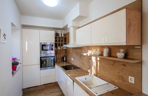 Vinjerac Villa | Dalmatian Villa Castello Coza with pool and great location