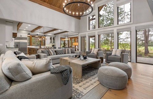 Sunriver House | DANC48 - Luxury Home in Caldera Springs, Gorgeous Decor