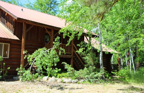 Winthrop House | Dancing Wolf Cabin: Two Bedroom