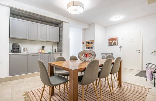 Krems an der Donau Apartment | Danube Delight: Cozy - Room. - Near the River