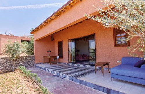 Tnine Ourika Bed & Breakfast | Dar Imiri