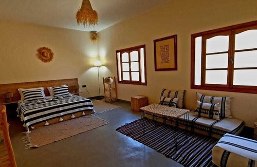 Sti Fadma House | DAR JAMILA