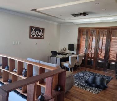 Cachoeira do Campo House | Dara House e eventos com piscina aquecida, sauna, Jacuzzi e área gourmet para festas de até 200 pessoas