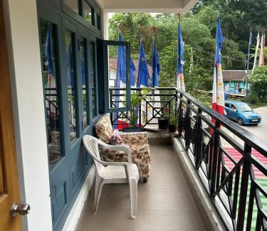 Geyzing House | Darap Dzimkha