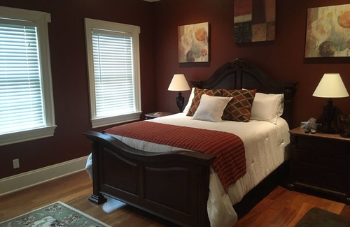 Dufferin Bed & Breakfast | Darren Guest Rm 1 - w/beautiful views of the St Croix River.