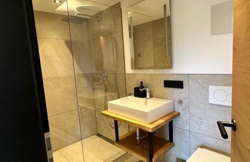 Vorderhindelang Apartment | DAS BISCHOF - 5 exklusive Ferienwohnungen mit privaten Zirbensaunen - inkl Hindelang PLUS