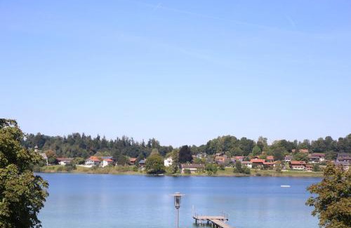 Seeon-Seebruck Apartment | Das Bootshaus