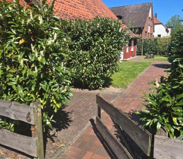 Oberdorla House | Das Stader Schwedenhaus mit Garten