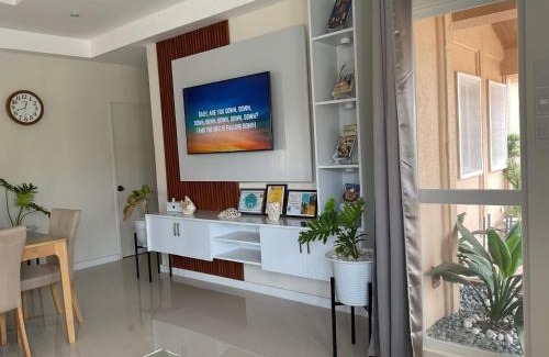 Talomo District House | Davao Rental- Villa Conchita Residential 3Bedroom 2 Bathroom, Gazebo with Jacuzi